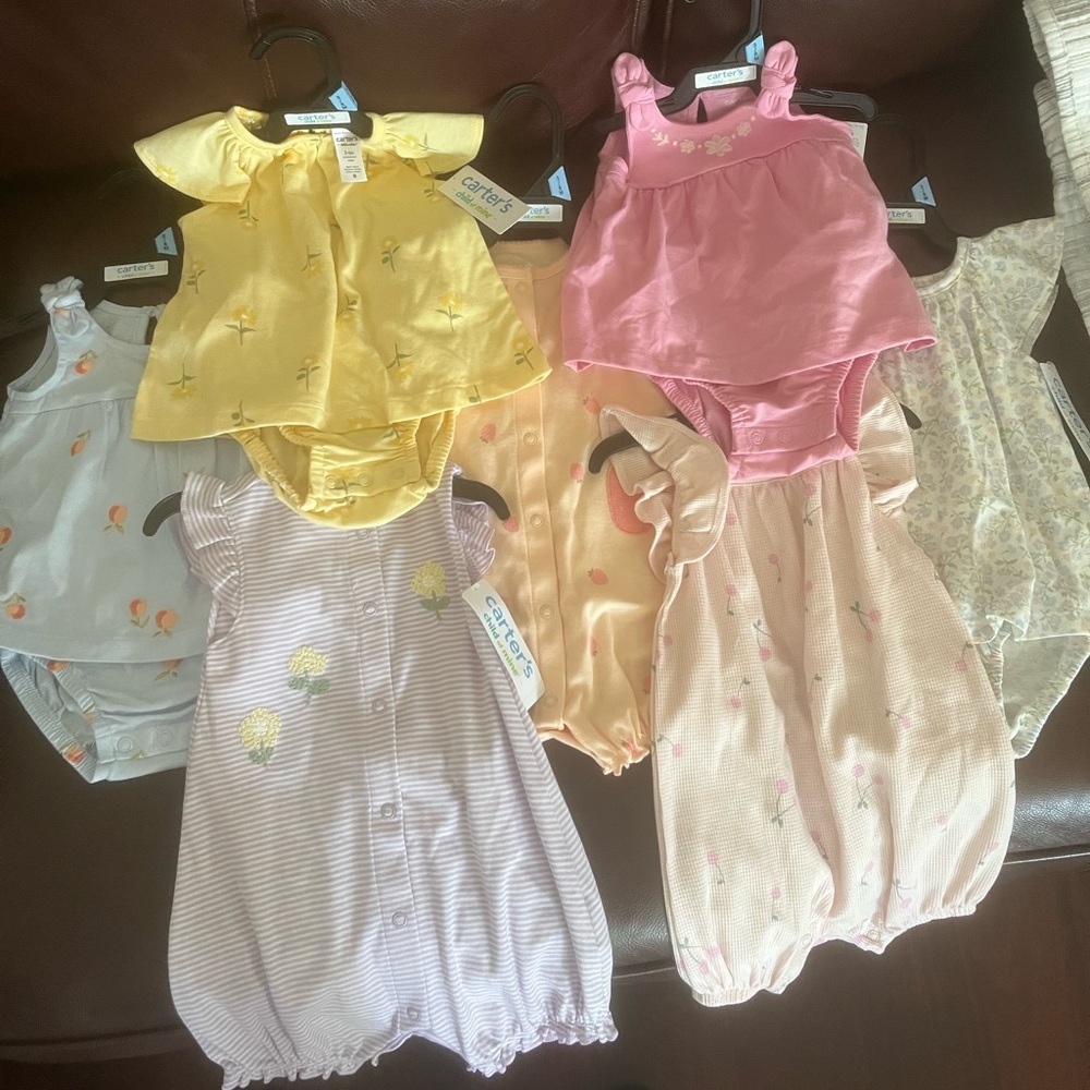 Carters baby girls 3-6 months rompers lot of 7 NWT
